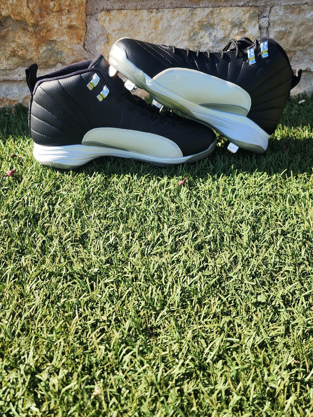 Jordan 12 Retro Metal 'Playoffs' - Black/White Men's Baseball Cleats